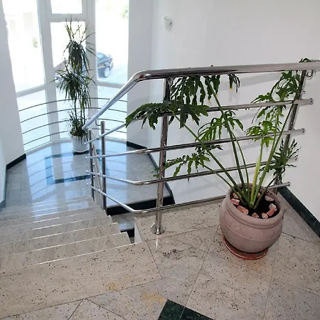 Katarina Apartment *