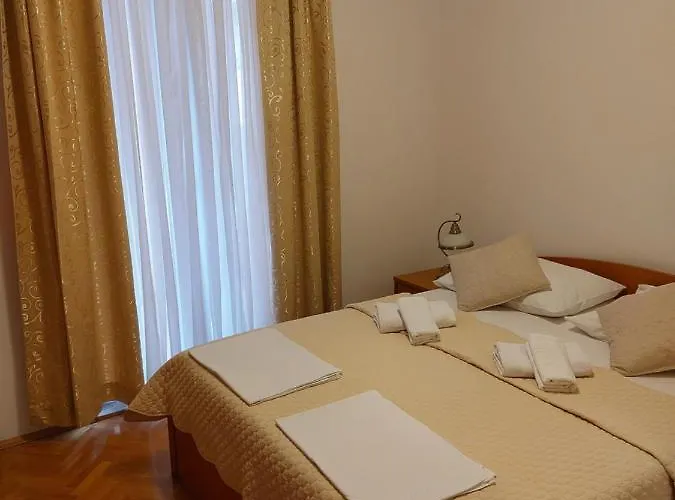 Katarina * Макарска